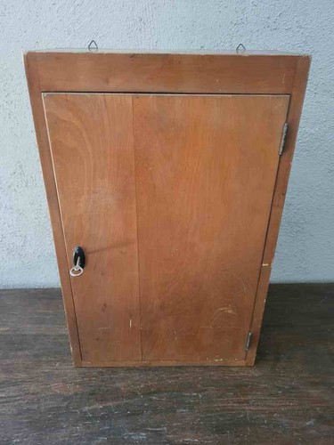 Alter wandschrank vintage - wandschrank,